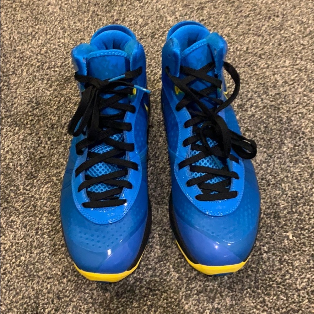 Lebron 8 V/2